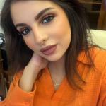 Yasmin - Community manager et suivi a jour des reseaux sociaux