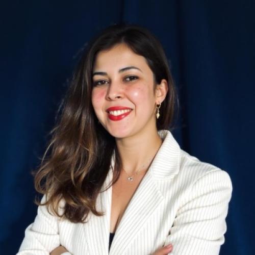 Nassira B. - Consultant en RH